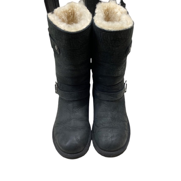 UGG Kensington black leather side buckles size 7 - Picture 8 of 8